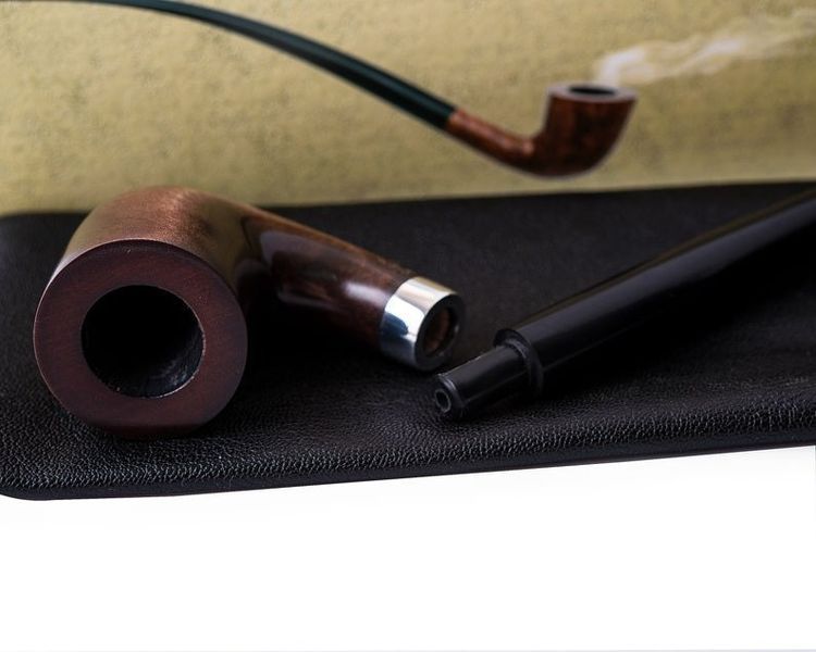 Długa fajka Churchwarden z drewna gruszkowego i ubijak